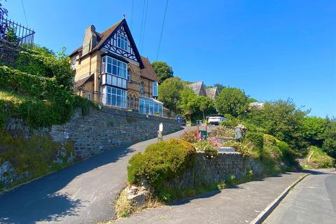 Fernbank House Torrs Park, Ilfracombe, EX34 8AZ