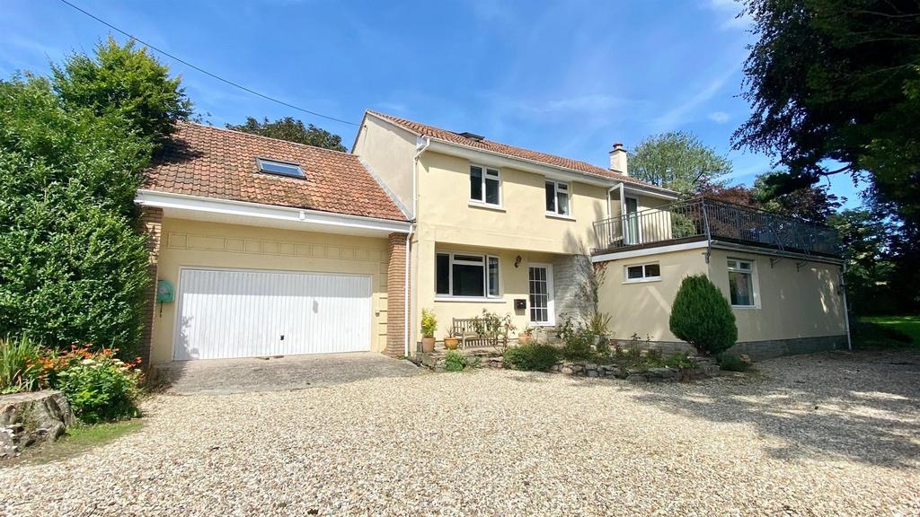 Church Hill, Braunton EX33 5 bed detached house for sale £850,000