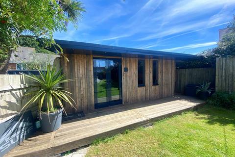 21 Field Close, Braunton, EX33 1EP