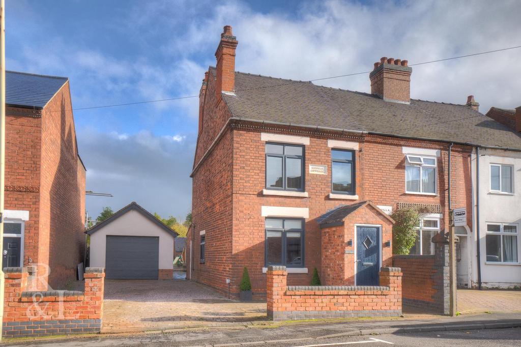 Moira Road, Donisthorpe 2 bed semidetached house for sale £255,000