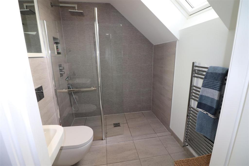 En suite shower room