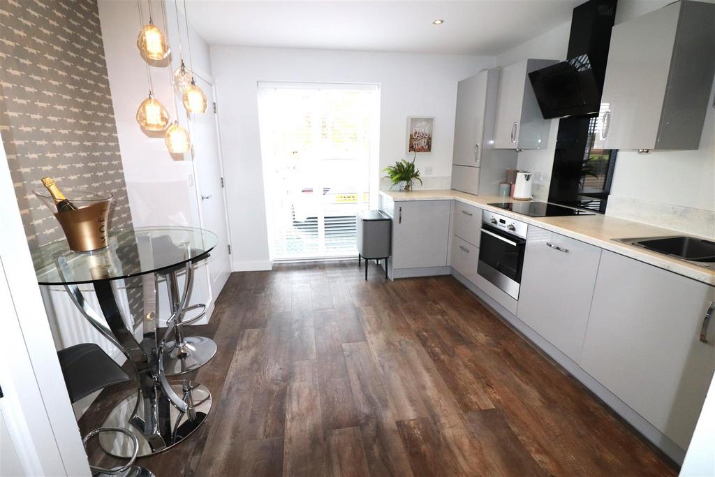 Kitchen diner