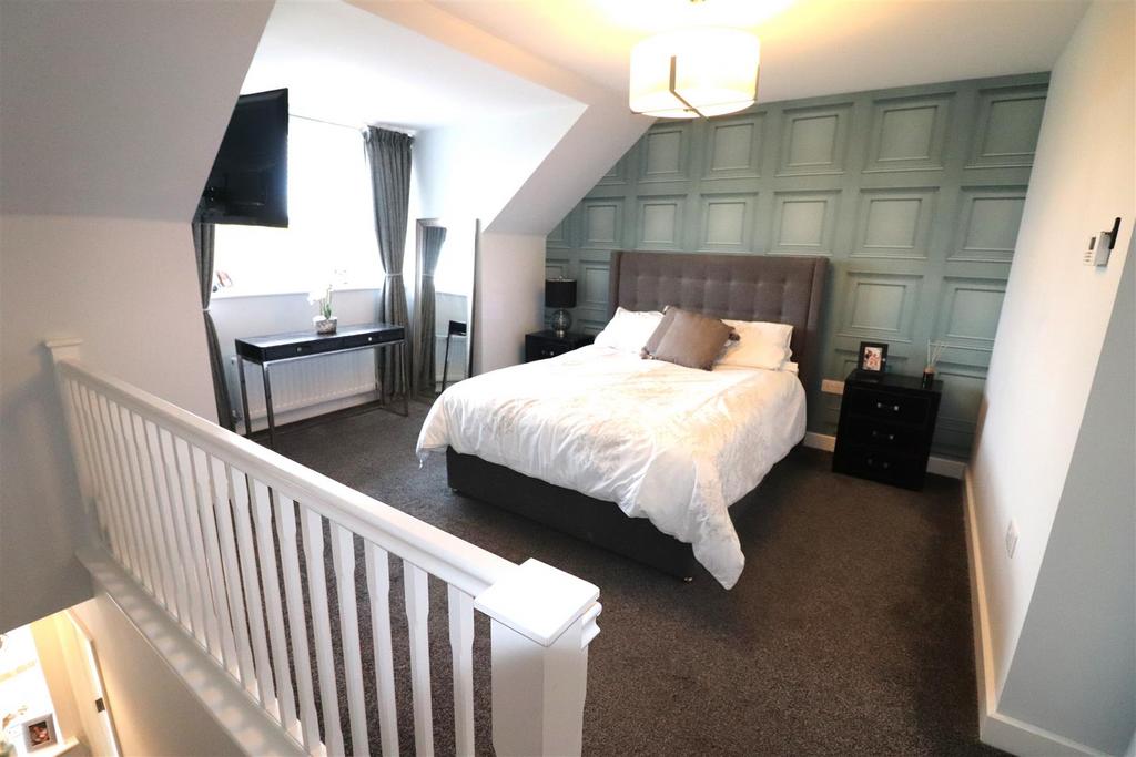 Master suite