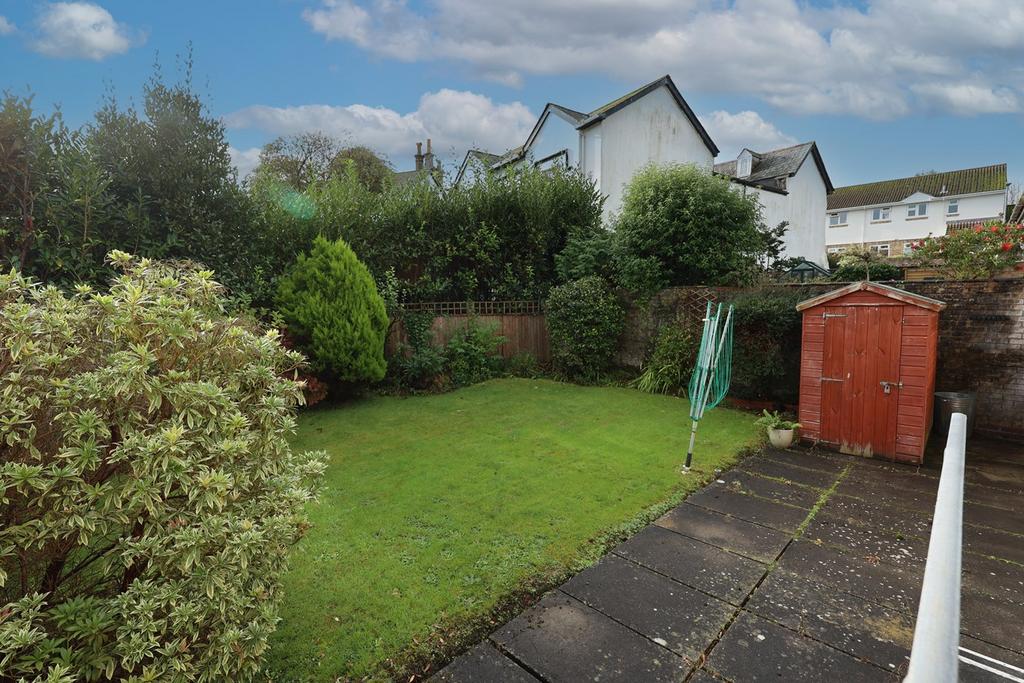 Trevarrick Road, St Austell, PL25 2 bed terraced bungalow for sale £