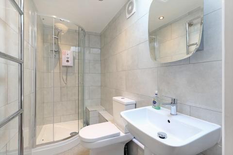 2 bedroom flat to rent - Hurstbourne Road, London, SE23