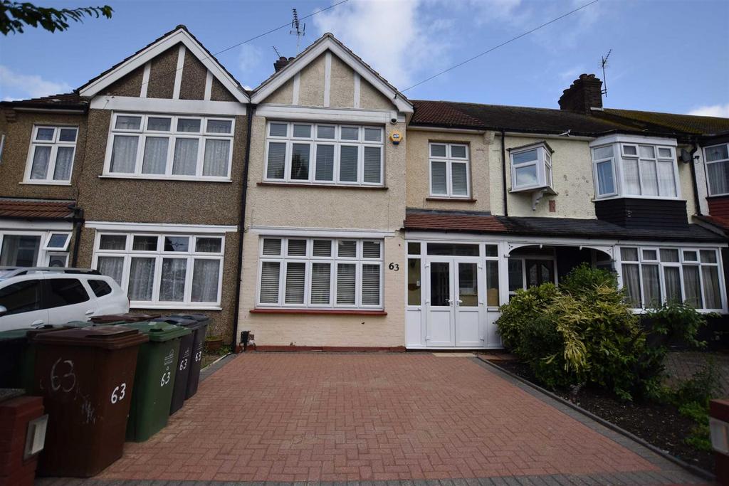 Normanshire Drive, Chingford, E4 3 bed terraced house £2,250 pcm (£