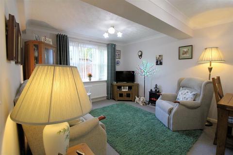 2 bedroom flat for sale, South Quay, King's Lynn