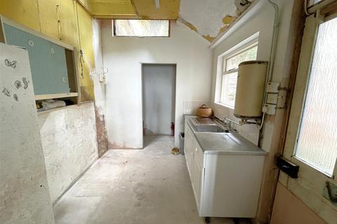 64 Esplanade, Fowey, PL23 1JA
