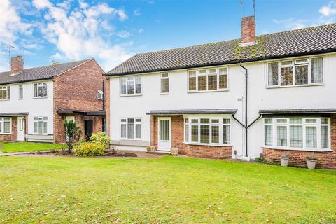 11, Malvern Court Ashley Road, Epsom, KT18 5BA