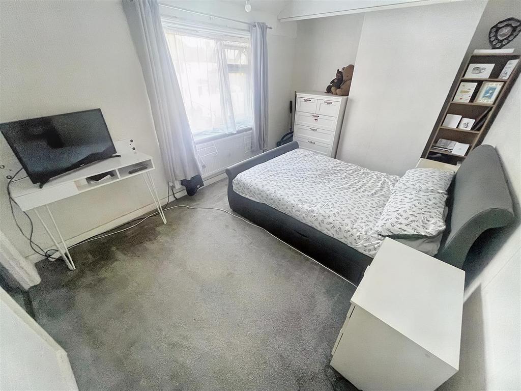Uplands, Coventry 2 bed terraced house for sale £170,000