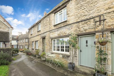 6 George Yard, Burford, OX18 4QN