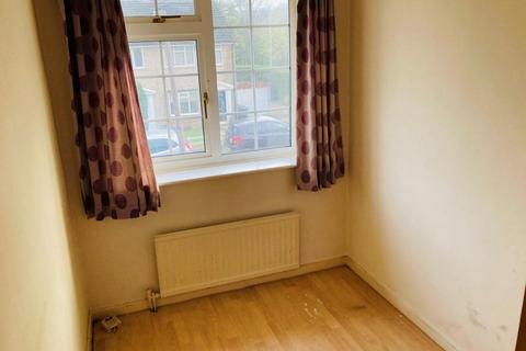 3 Brecon Close, Bradford, BD10 9LF