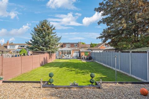 undefined, London Row, Arlesey, SG15