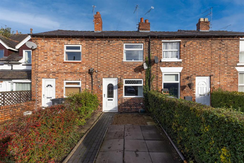 London Road, Nantwich 1 bed terraced house for sale £139,500