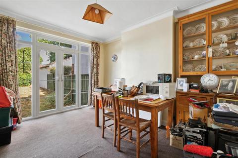 3 bedroom semi-detached house for sale, Spencer Road, London, W4