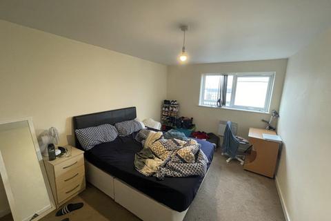 3 bedroom apartment to rent, Church Street, Leicester