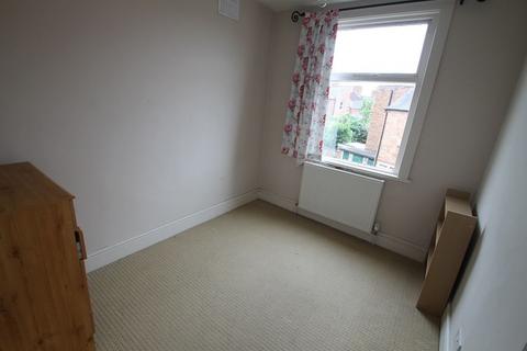 3 bedroom terraced house to rent - Lorne Road, Leicester
