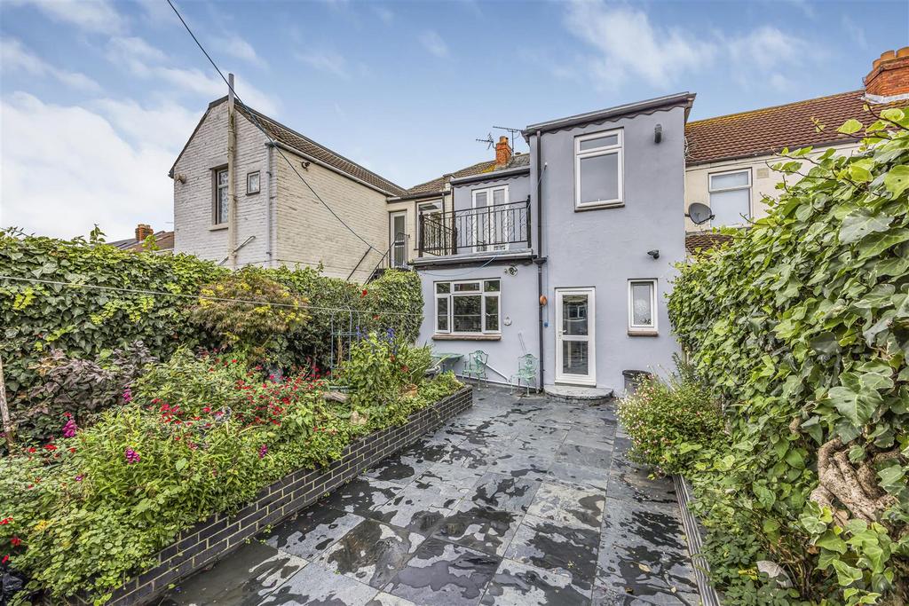 142 Langstone Road, Baffins-Portico Marketing-Sarah