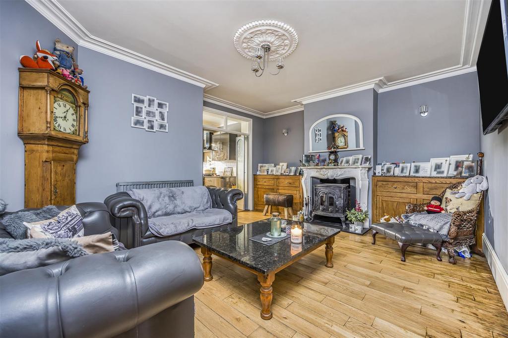 142 Langstone Road, Baffins-Portico Marketing-Sarah
