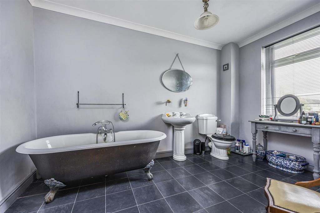 142 Langstone Road, Baffins-Portico Marketing-Sarah
