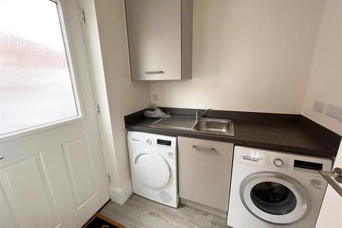 4 bedroom house to rent - Griffon Lane, Woodford