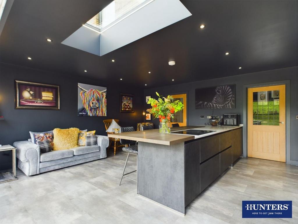 Kitchen Family Room