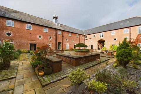 3 bedroom mews for sale, Wynnstay Hall Estate, Ruabon, Wrexham