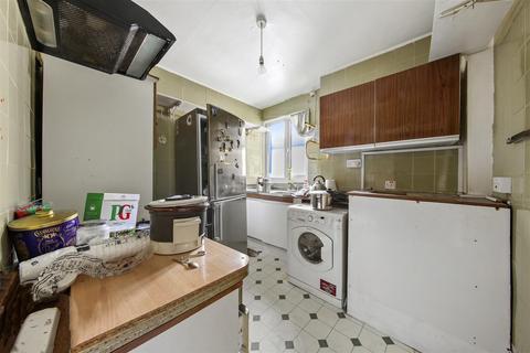 2 bedroom maisonette for sale, Riffel Road, Willesden Green, London