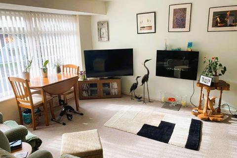 2 bedroom apartment for sale, Upper Road, Poole BH12