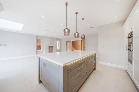 4 bedroom detached house for sale, Common Road, Stock, Ingatestone