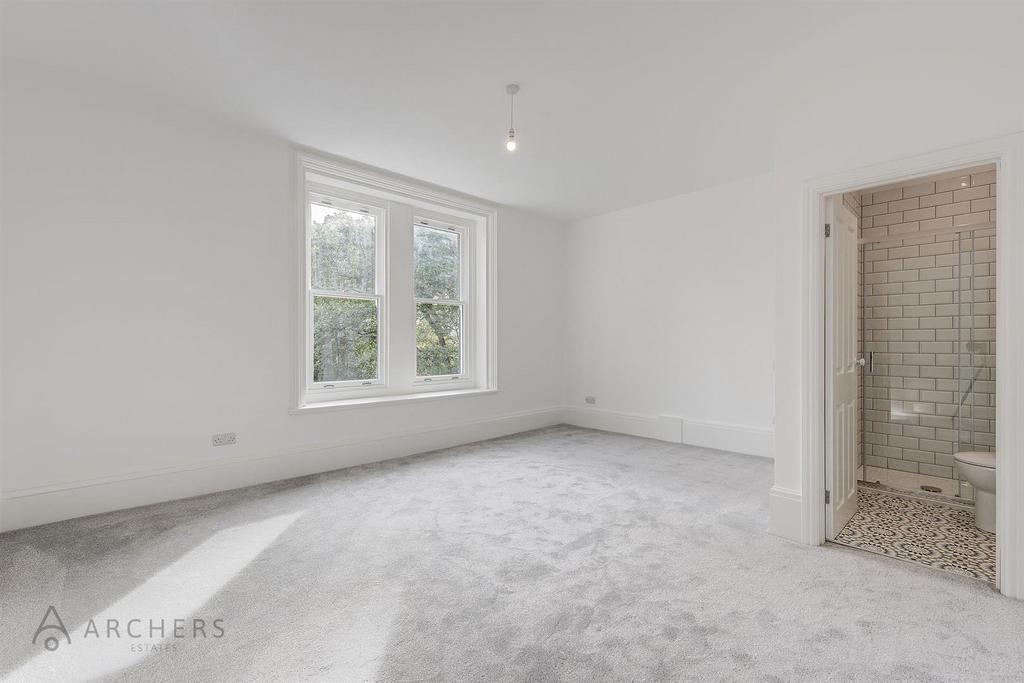 Apt.1,Ranmoor Park Road(Interior)(21of32).jpg