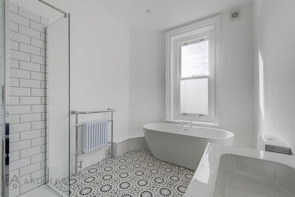 Apt.1,Ranmoor Park Road(Interior)(17of32).jpg