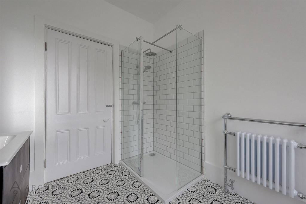 Apt.1,Ranmoor Park Road(Interior)(19of32).jpg