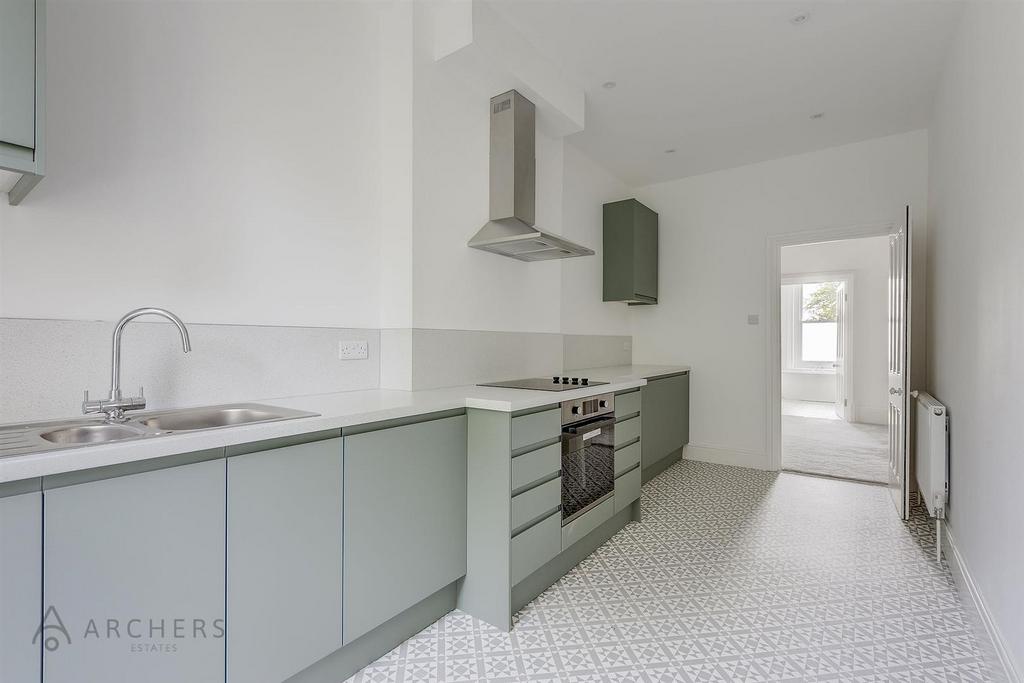Apt.1,Ranmoor Park Road(Interior)(7of32).jpg