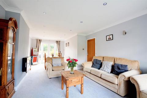 3 Brookside Close, Long Eaton, Nottingham, NG10 4AQ