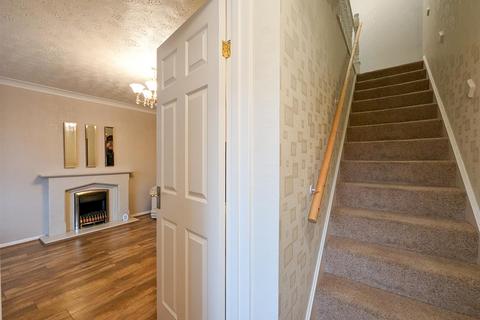 4 bedroom detached house for sale, Holdenbrook Close, Leigh