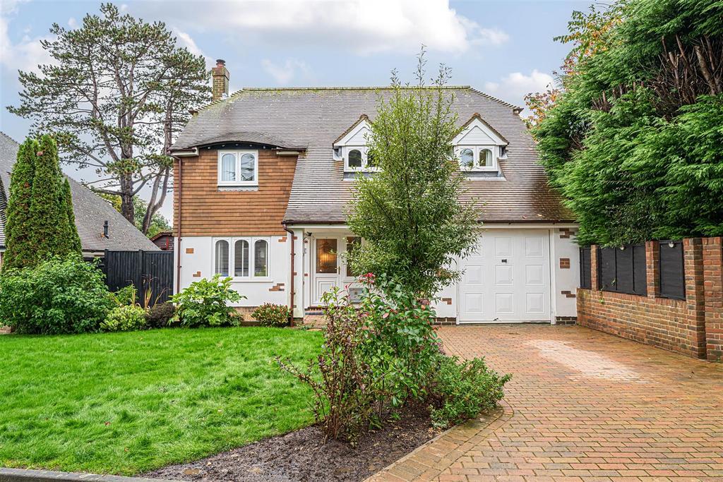 Leybourne Gardens, St. LeonardsOnSea 4 bed detached house for sale