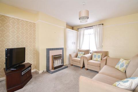 12 Eversley Crescent, St Leonards-on-sea, TN37 6QF