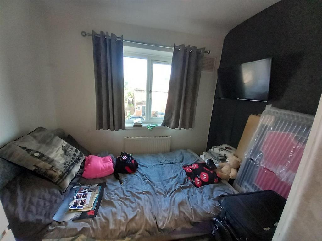 Bedroom3.jpg