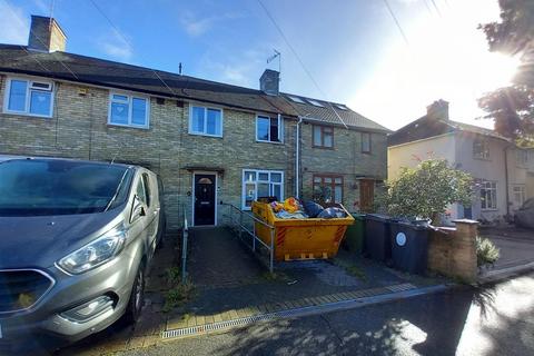 36 Withy Mead, London, E4 6JZ