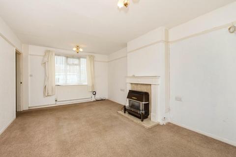 103 Fossway, York, YO31 8SQ