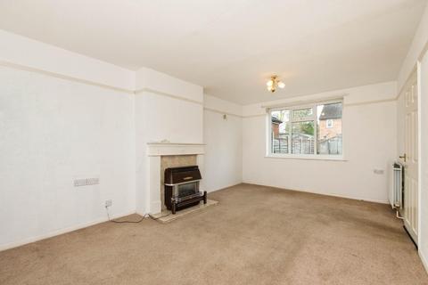 103 Fossway, York, YO31 8SQ