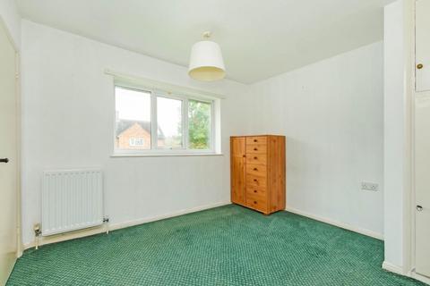103 Fossway, York, YO31 8SQ
