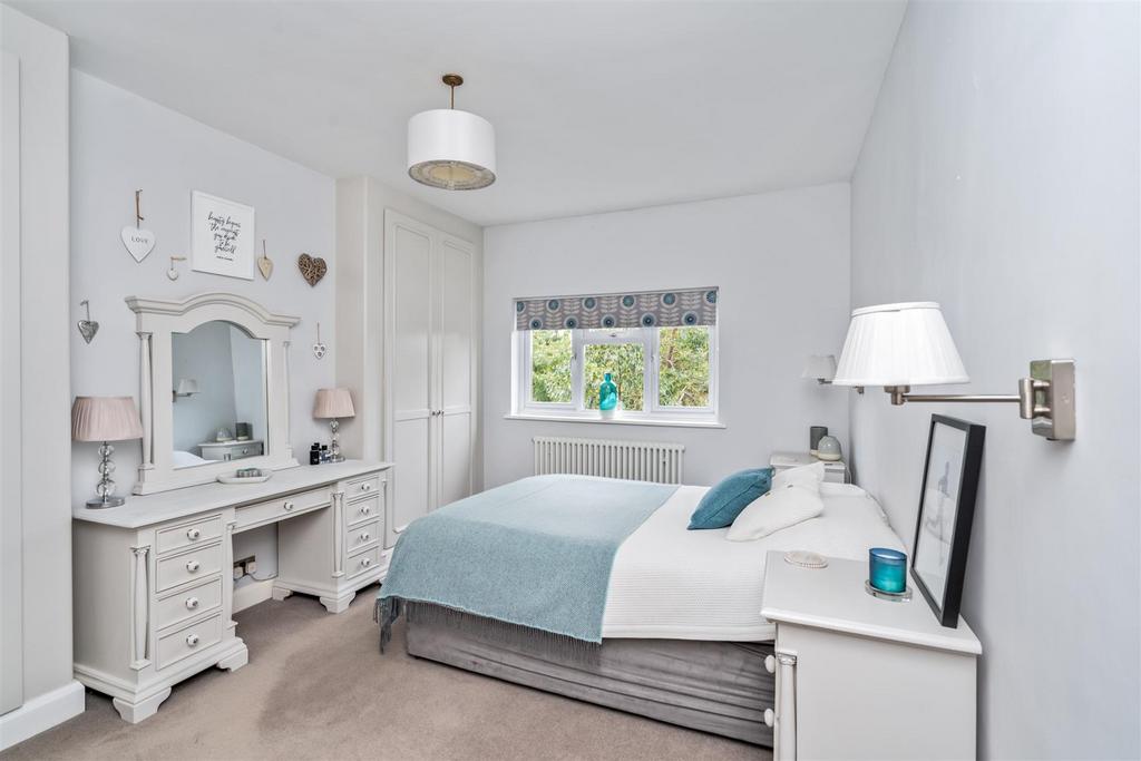 35 Milverton Road-18 lo.jpg