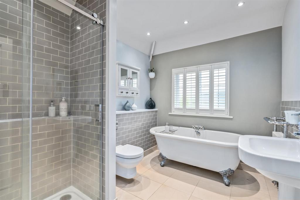 35 Milverton Road-15 lo.jpg