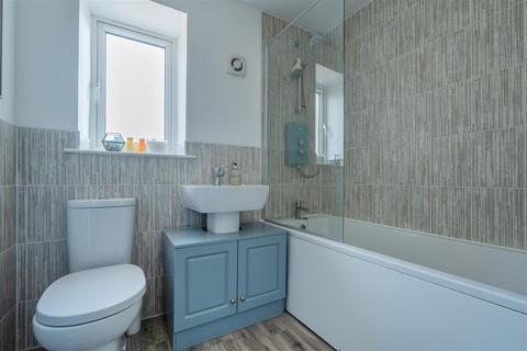 55 Aesop Drive, Keynsham, Bristol, BS31 2GP