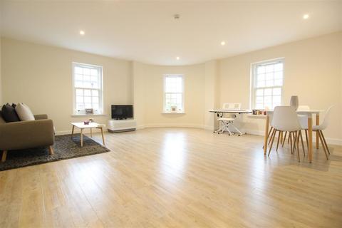 2 bedroom penthouse for sale, 89 Railway Street, Hertford