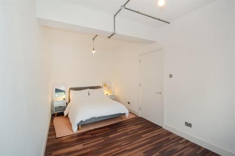 53 Sunlight Square, London, E2 6LD