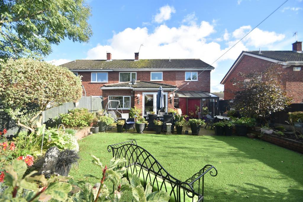 111 Mount Pleasant Road, Shrewsbury SY1 3EW 5 bed semidetached house