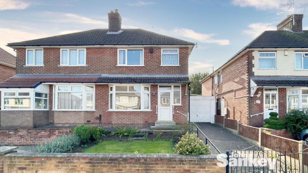 Crompton Road, Pleasley, Mansfield 3 bed semidetached house for sale
